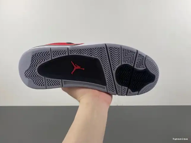 HYPE Toro 308497-603 Retro Jordan 4 Bravo 0423